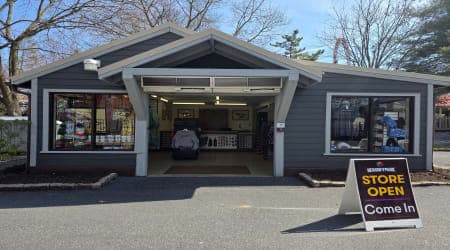 Destination Hershey Storefront