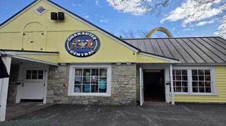 Character Central Gift Shop at Hersheypark