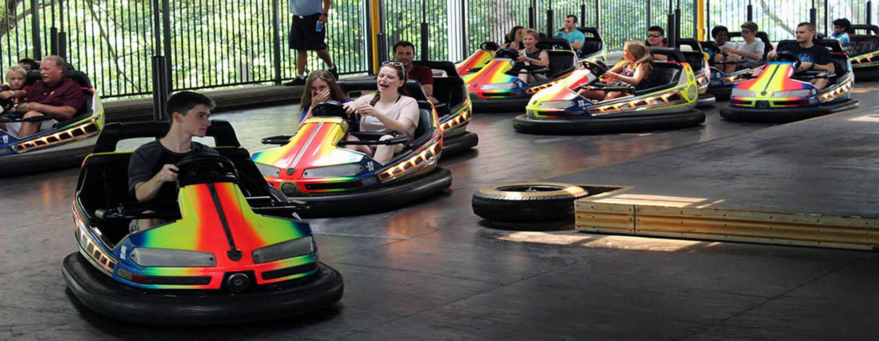 People riding the Fender Bender ride at Hersheypark