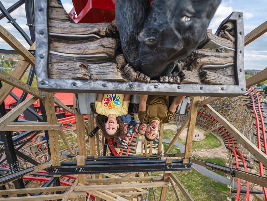 father-and-daughter-upside-down-on-wildcats-revenge-roller-coaster.jpg